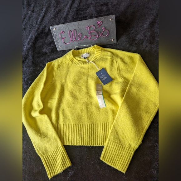 NWT Universal Thread Neon Yellow Sweater M - Picture 3 of 5